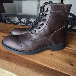 Frye and Co. Men's Cody Lace Up Boots Dark Brown Size 9 NEW!